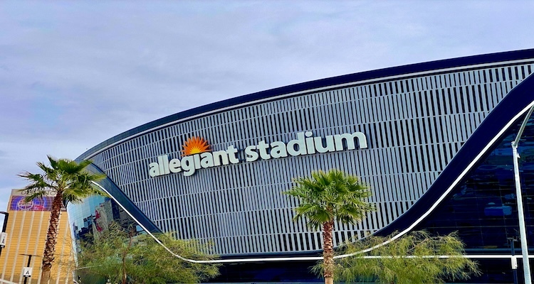 Top 10 NFL Stadiums